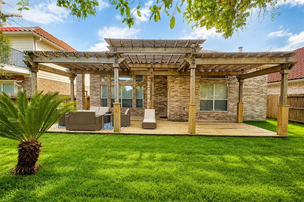 15 Oakmont Court Jersey Village, TX 77064