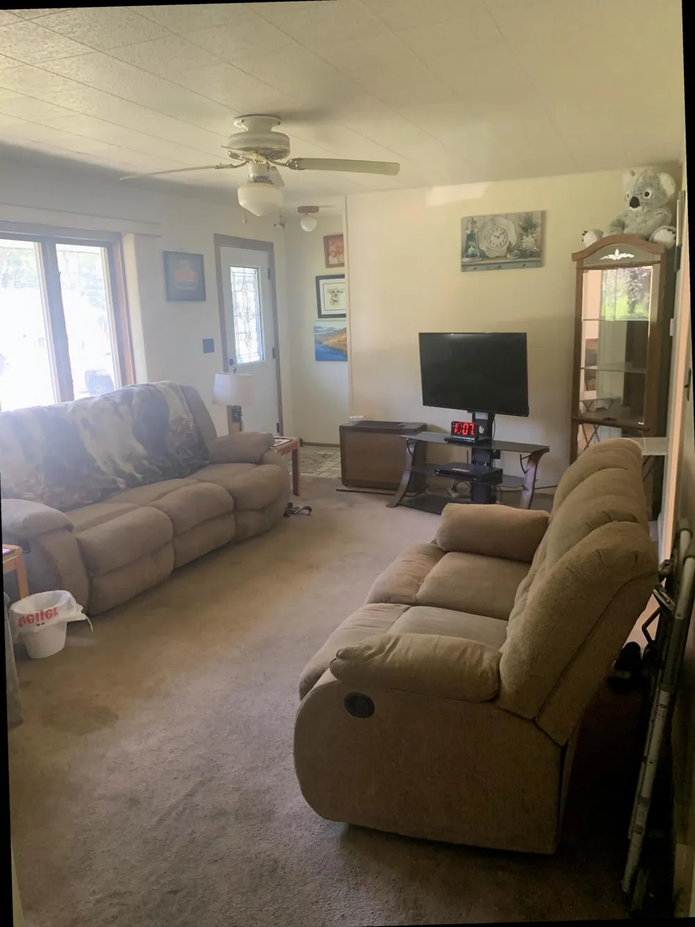 447 Riverside Drive Watervliet City, MI 49098