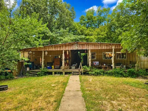 4499 Weaver Bend Road
