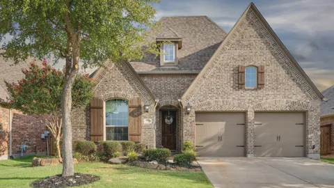 124 Village Creek Drive