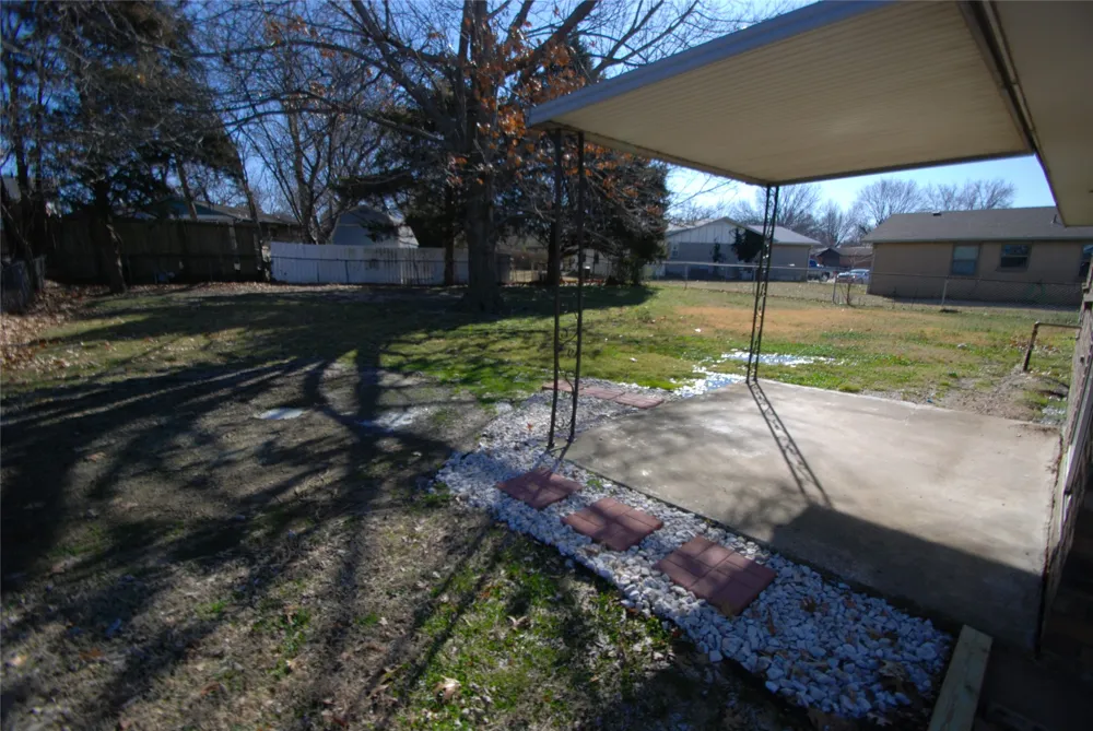 1331 S 124 AVENUE E Tulsa, OK 74128