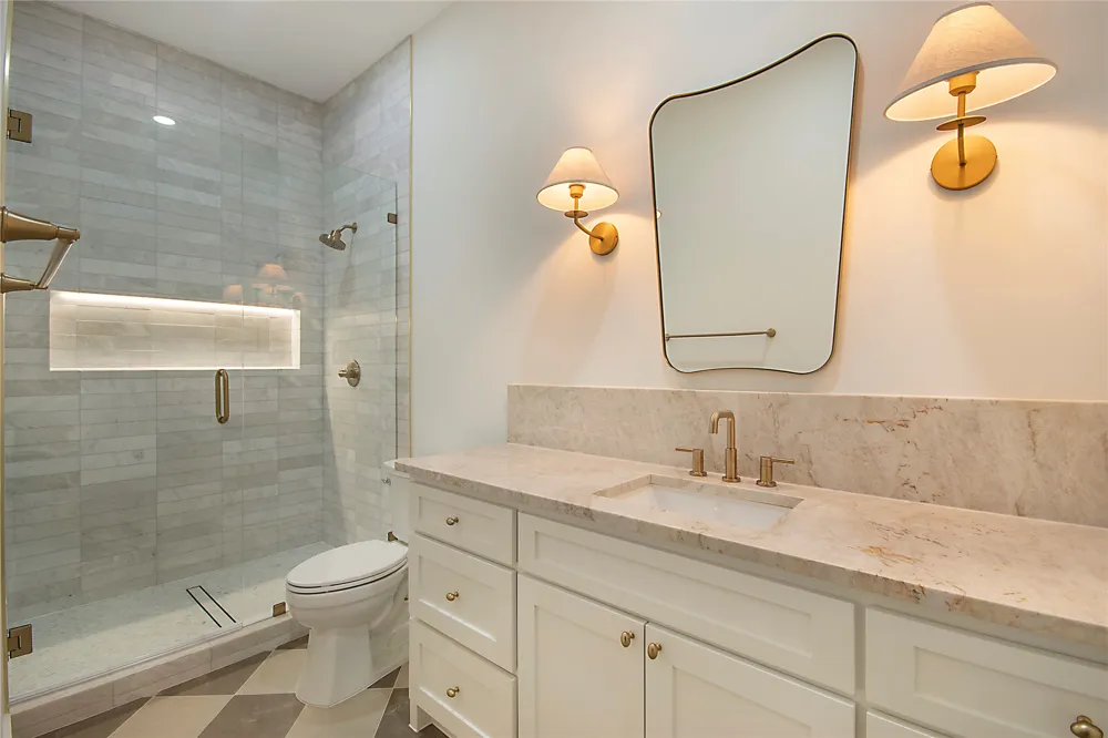 6632 Lockheed Avenue Dallas, TX 75209