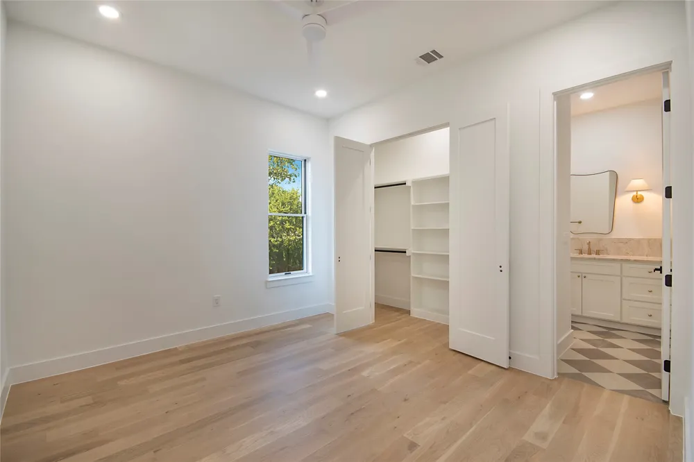 6632 Lockheed Avenue Dallas, TX 75209
