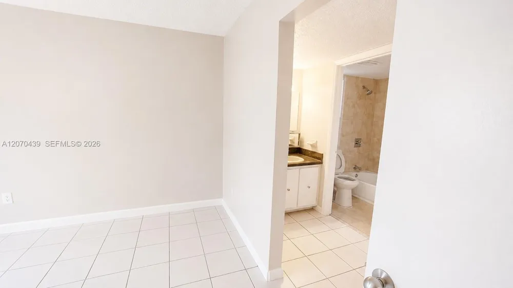 7345 W 4th Ave #402 Hialeah, FL 33014