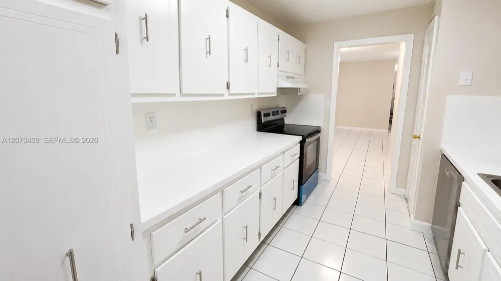 7345 W 4th Ave #402 Hialeah, FL 33014