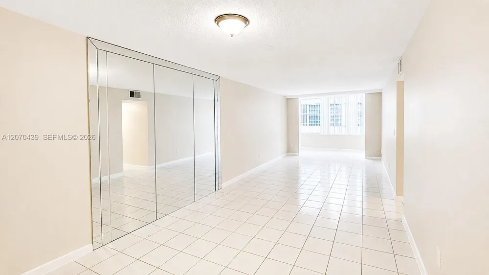 7345 W 4th Ave #402 Hialeah, FL 33014