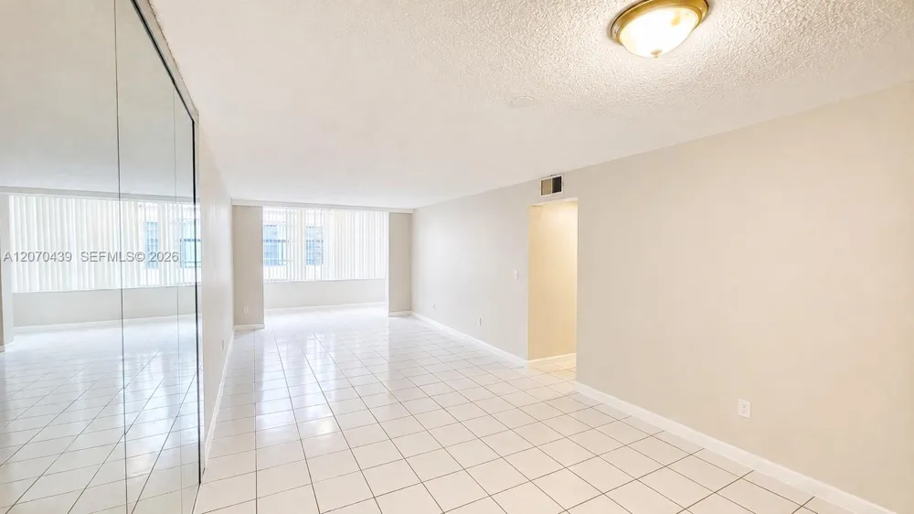 7345 W 4th Ave #402 Hialeah, FL 33014