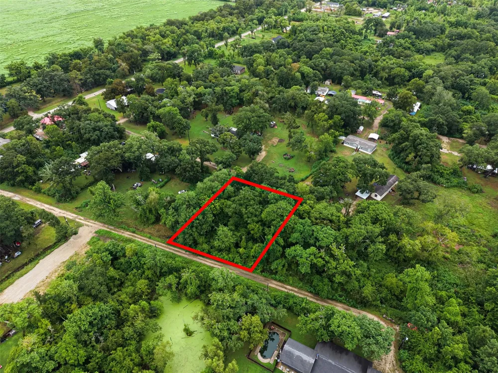 Pine Street Rosharon, TX 77583
