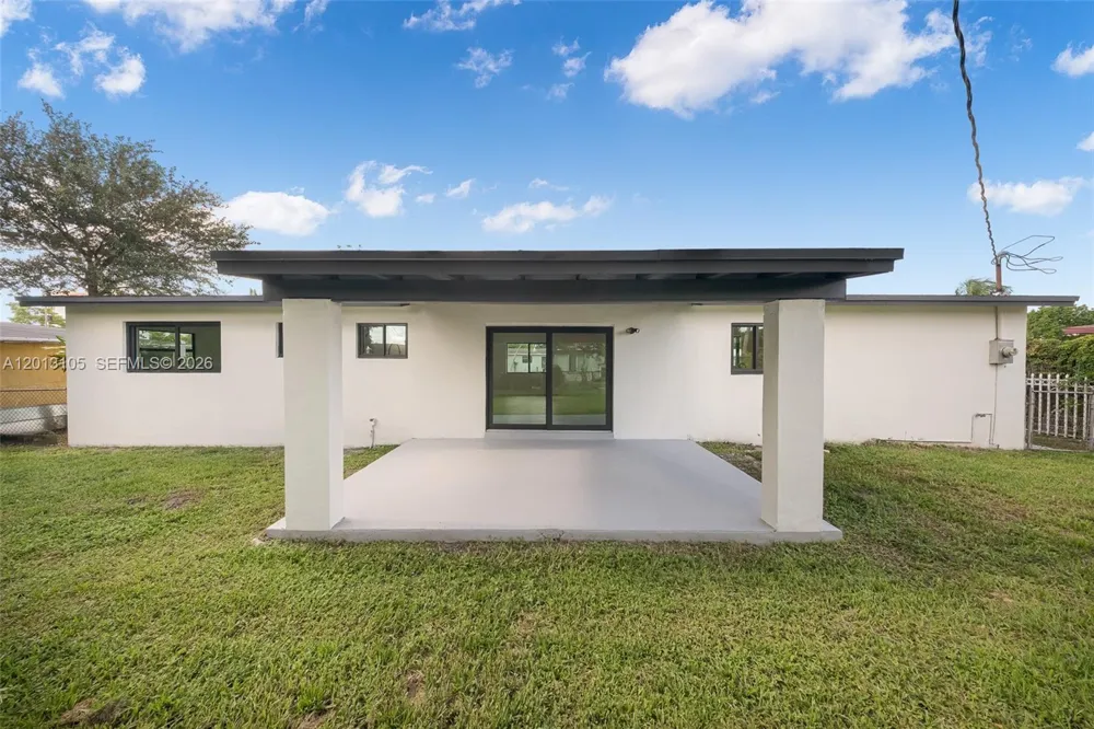 291 NW 184th Ter Miami Gardens, FL 33169
