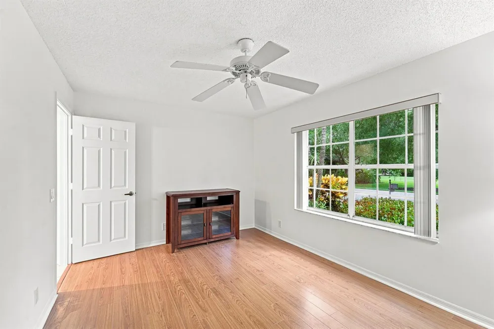 143 Cameron Court Weston, FL 33326