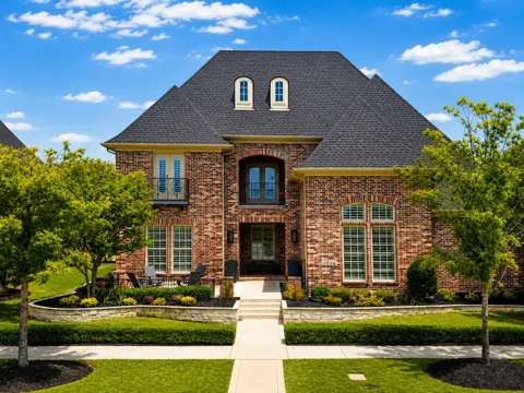 3688 Greenbrier Drive