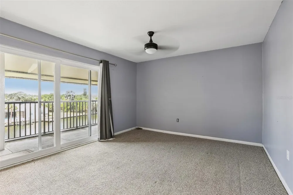 6325 NEWTOWN CIRCLE #25B2 Tampa, FL 33615