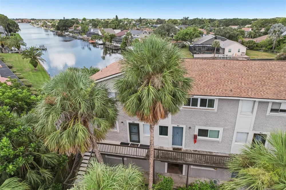 6325 NEWTOWN CIRCLE #25B2 Tampa, FL 33615