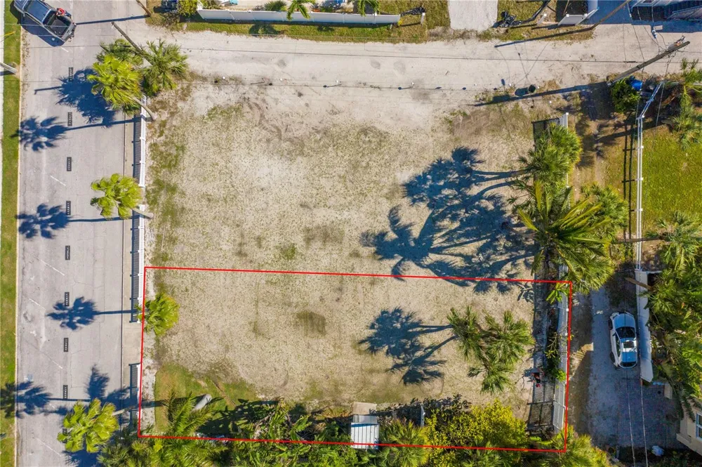 15TH AVENUE St Pete Beach, FL 33706