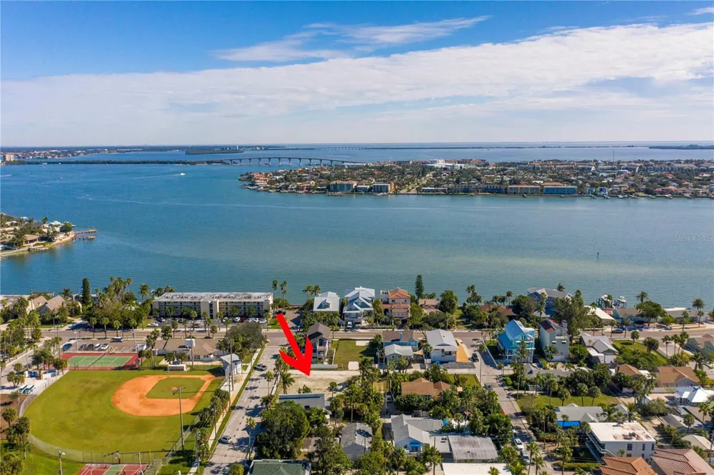 15TH AVENUE St Pete Beach, FL 33706