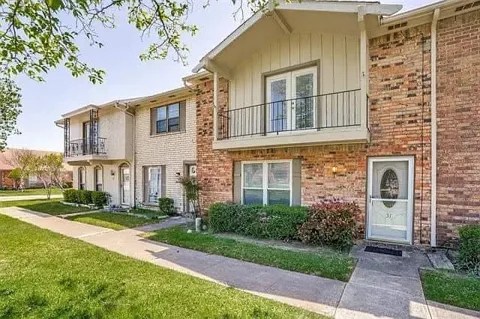 51 W Townhouse Lane #18