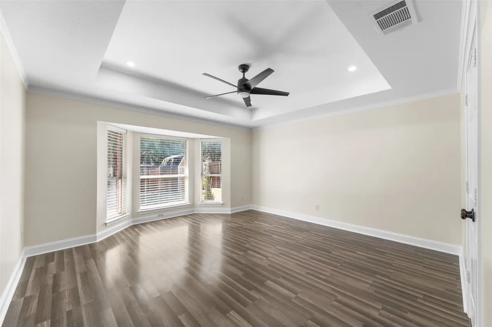1064 The Meadows Parkway DeSoto, TX 75115
