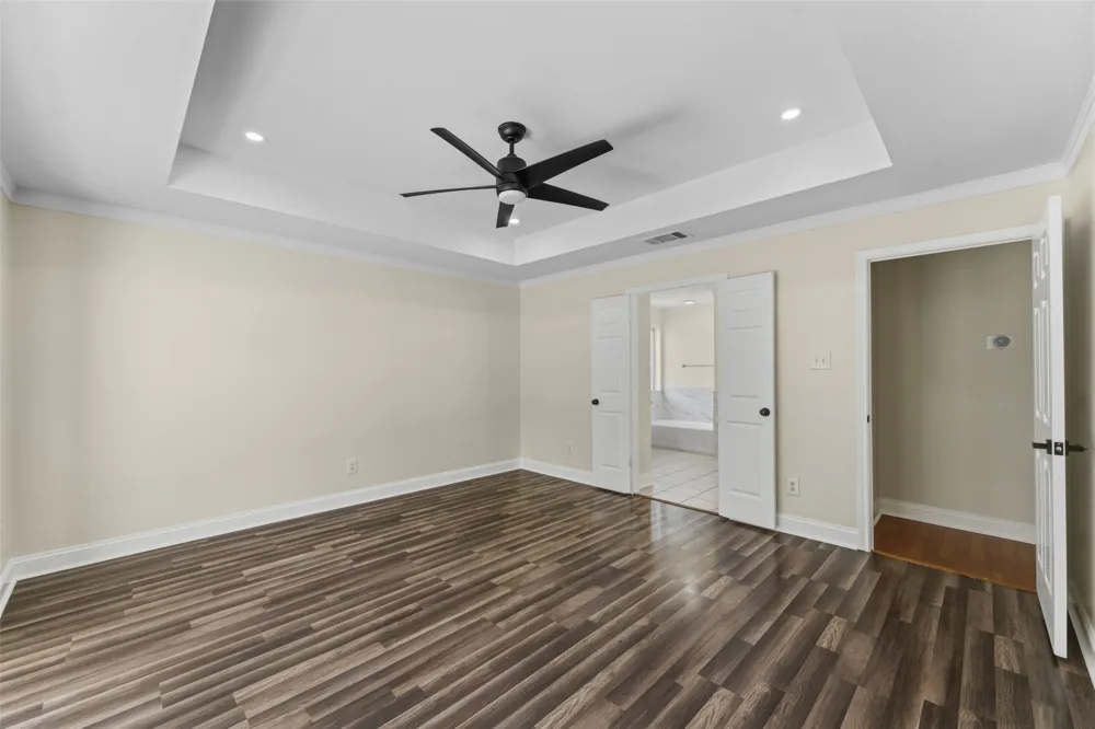 1064 The Meadows Parkway DeSoto, TX 75115