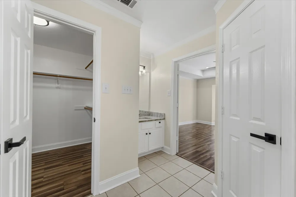 1064 The Meadows Parkway DeSoto, TX 75115