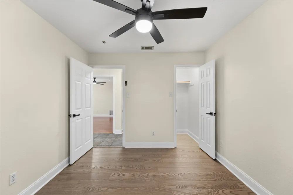 1064 The Meadows Parkway DeSoto, TX 75115