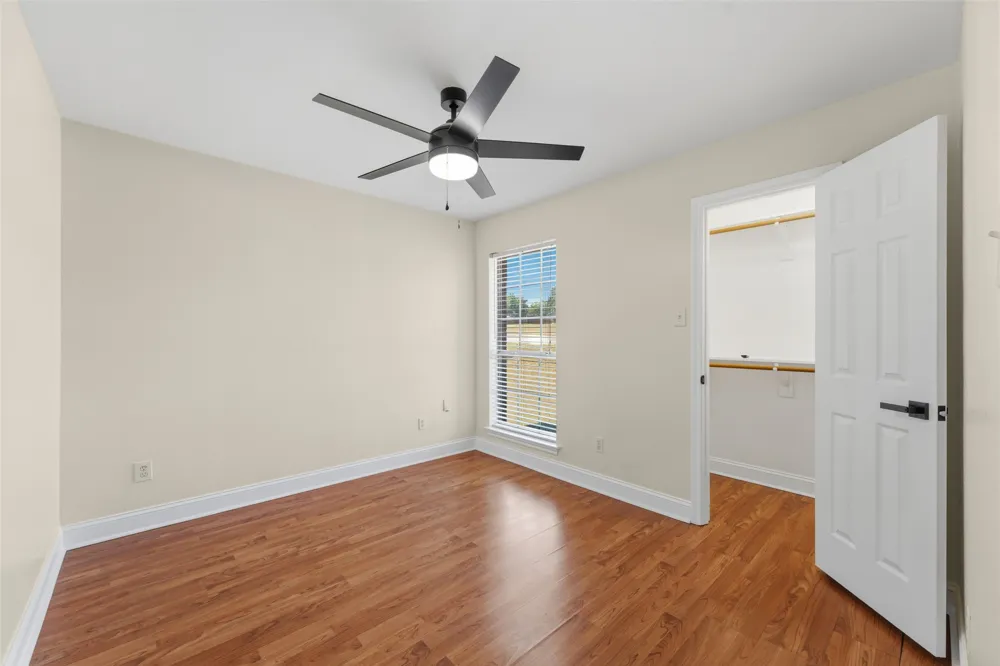 1064 The Meadows Parkway DeSoto, TX 75115