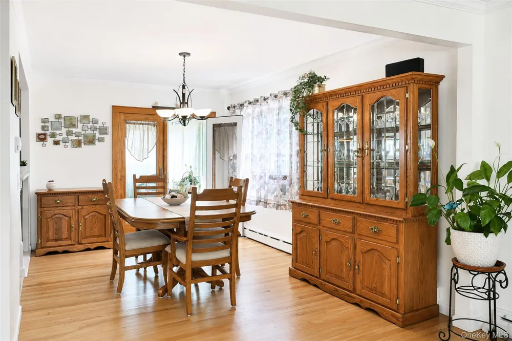 49 Regent Street Patchogue, NY 11772