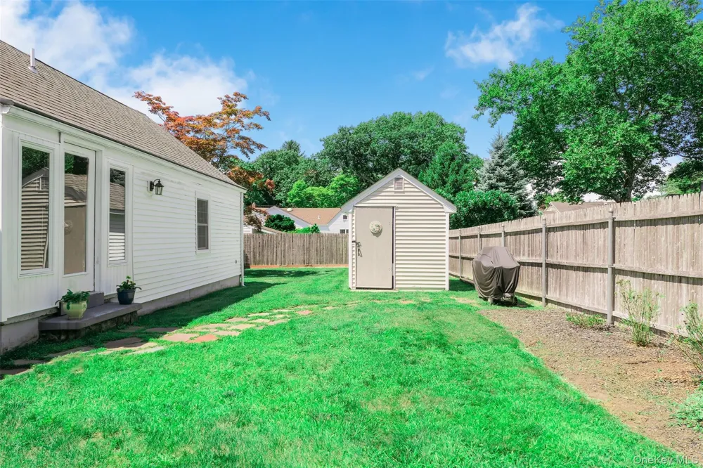 49 Regent Street Patchogue, NY 11772