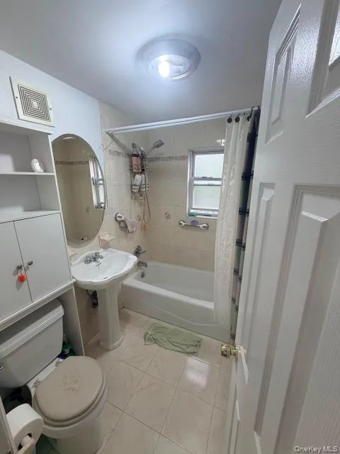 3056 87th Street East Elmhurst, NY 11369