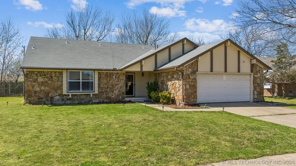 3866 S 98th Avenue Tulsa, OK 74146
