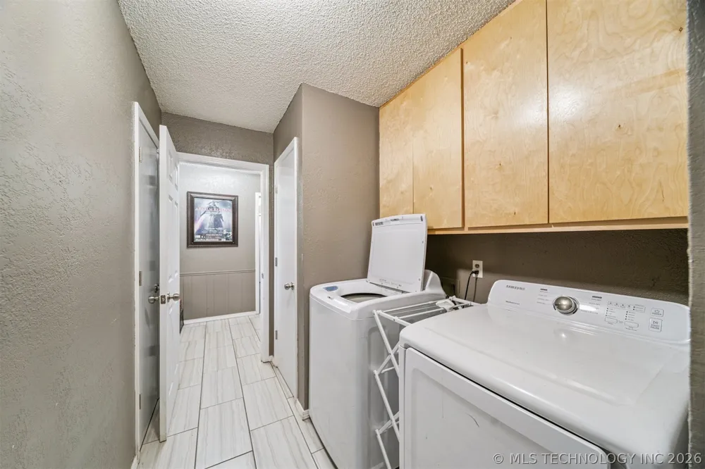 3866 S 98th Avenue Tulsa, OK 74146