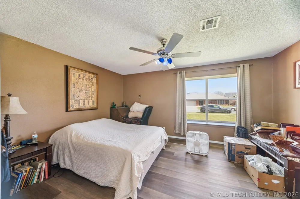 3866 S 98th Avenue Tulsa, OK 74146