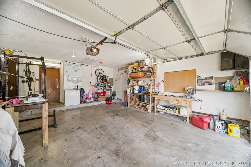 3866 S 98th Avenue Tulsa, OK 74146