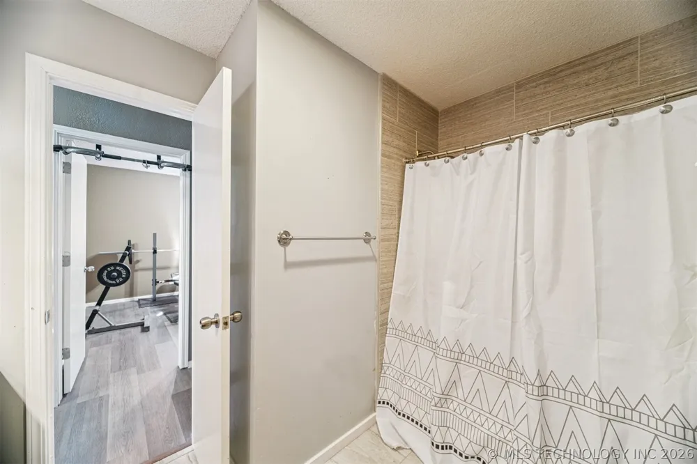 3866 S 98th Avenue Tulsa, OK 74146