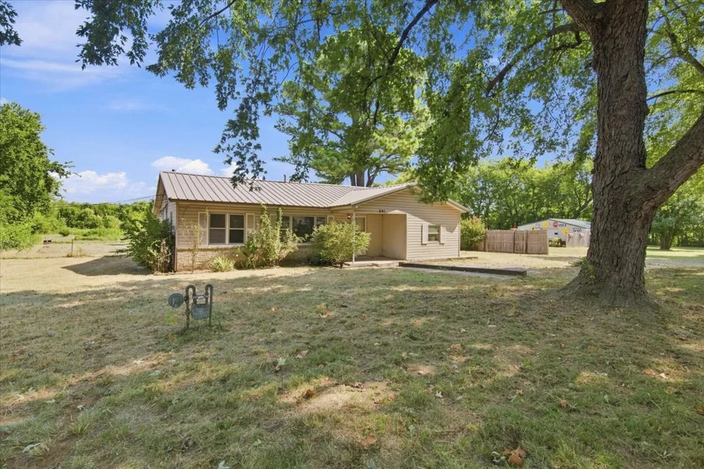 601 NE 12th Street Wagoner, OK 74467