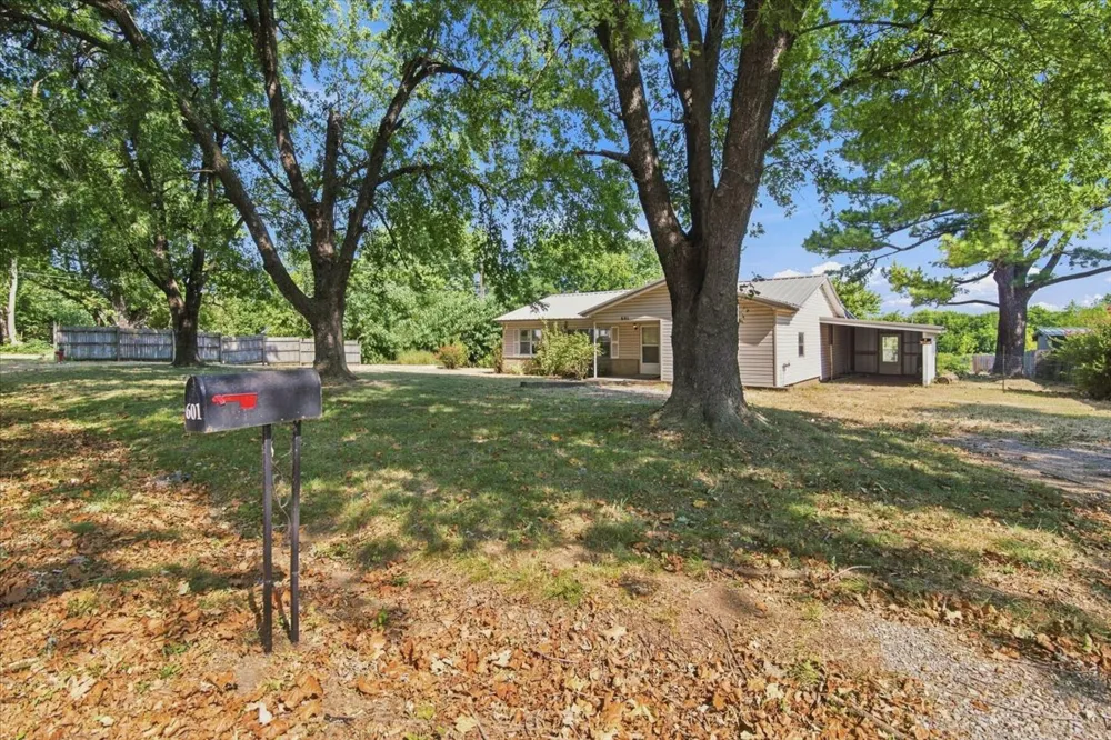 601 NE 12th Street Wagoner, OK 74467