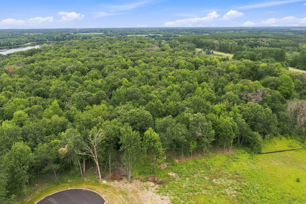 41347 Fairfax Lane North Branch, MN 55056