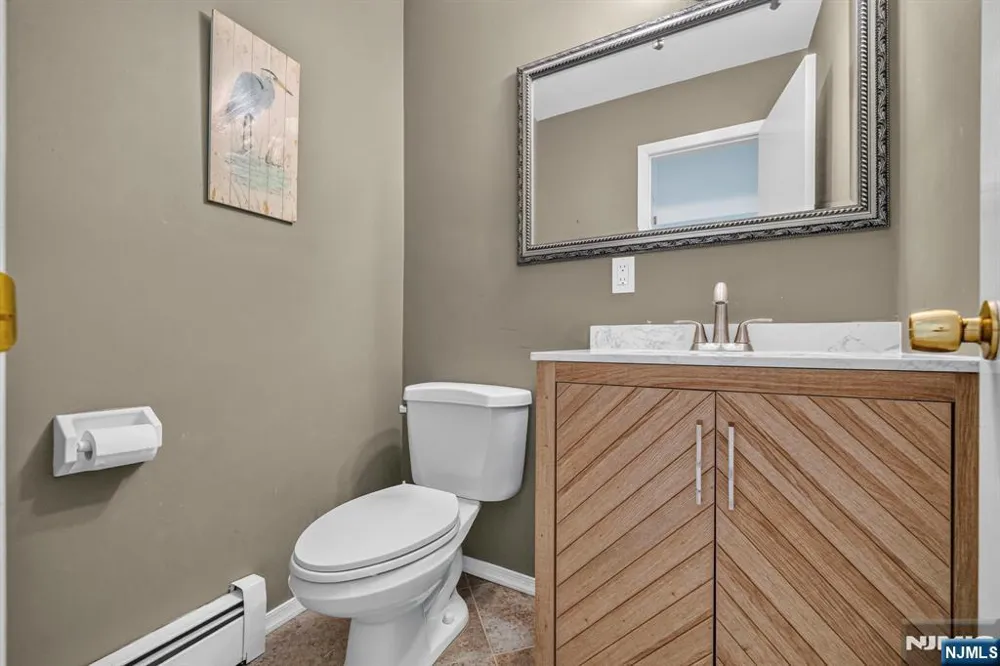 26 Coppola Court Clifton, NJ 07013