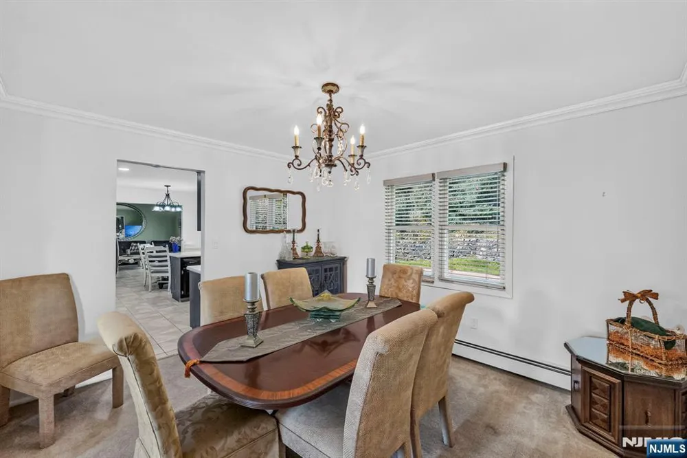 26 Coppola Court Clifton, NJ 07013