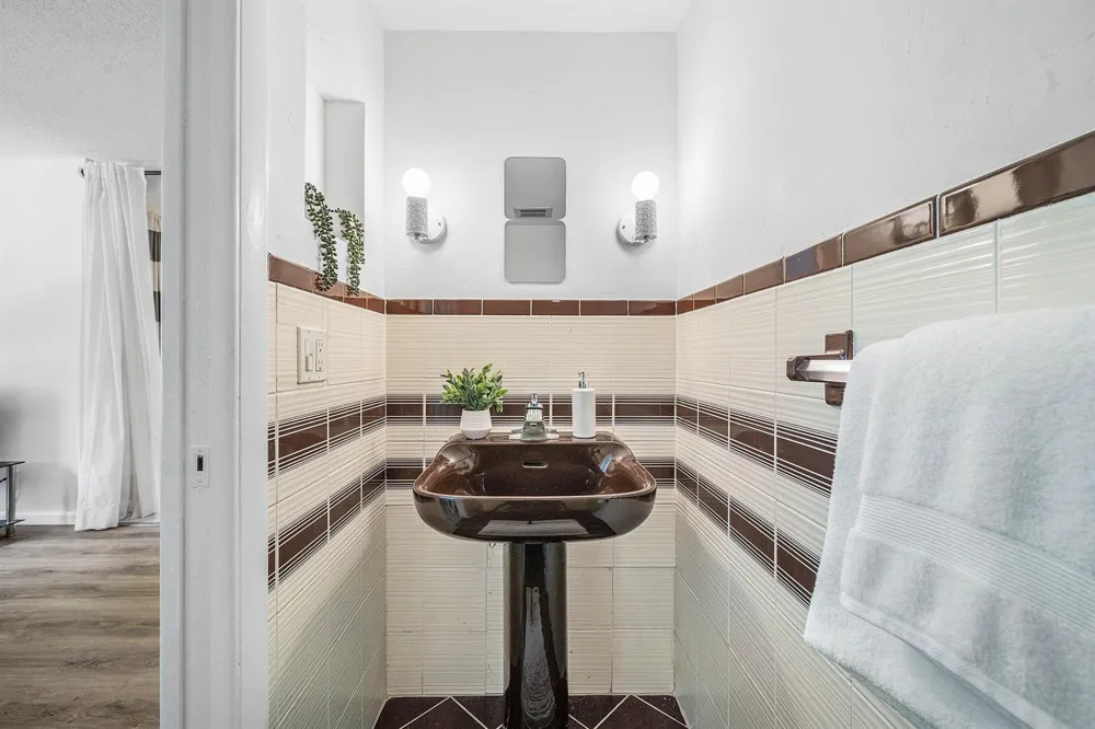 207 Tropic Isle Drive #208 Delray Beach, FL 33483