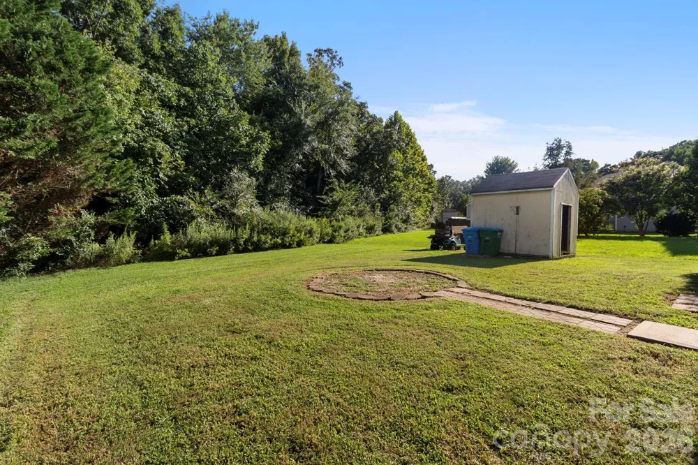 4304 Mary Point Road Monroe, NC 28110