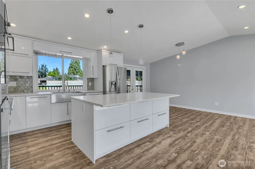 4525 149th Place SW Lynnwood, WA 98087