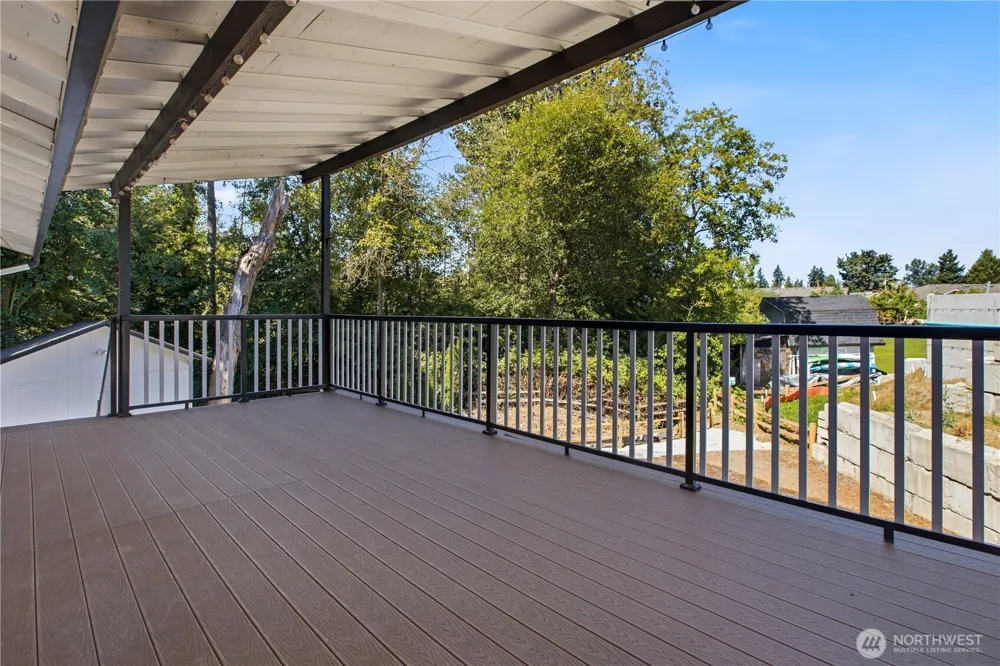 4525 149th Place SW Lynnwood, WA 98087