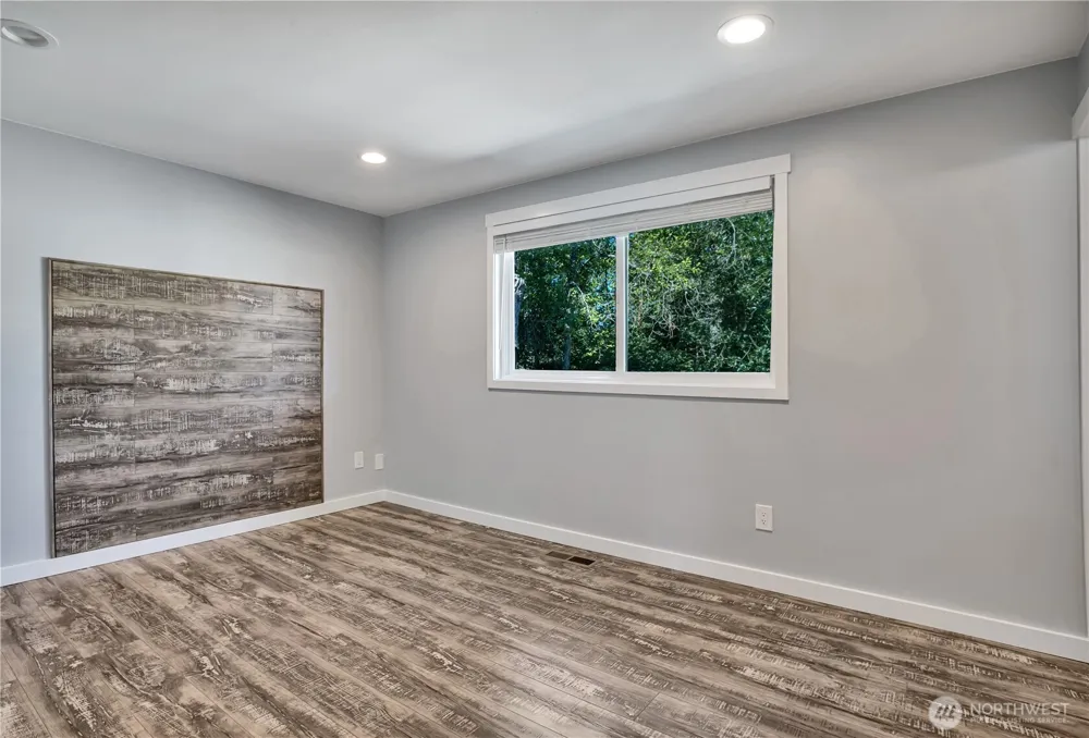 4525 149th Place SW Lynnwood, WA 98087