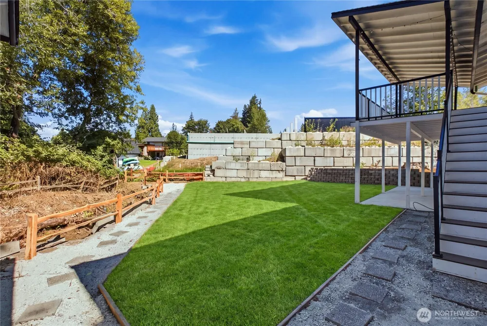 4525 149th Place SW Lynnwood, WA 98087