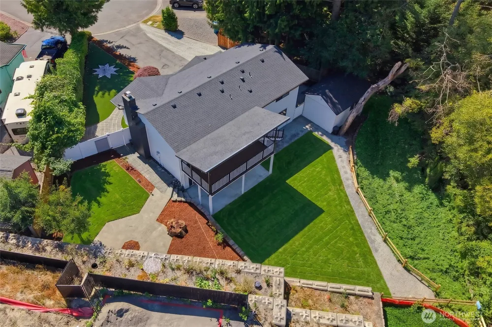 4525 149th Place SW Lynnwood, WA 98087