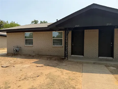 2509 Normont Circle