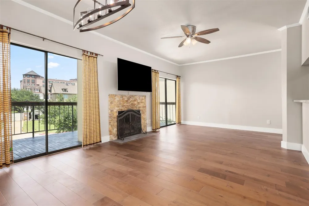 18809 Egret Bay Boulevard #214 Webster, TX 77058
