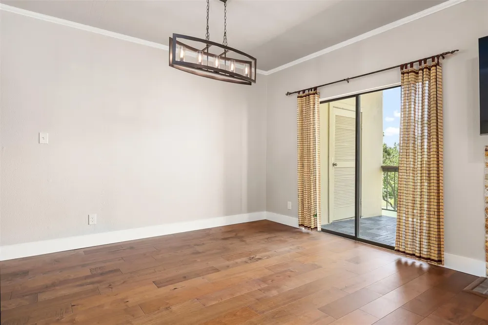 18809 Egret Bay Boulevard #214 Webster, TX 77058
