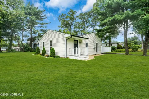 20 Oak Hill Drive
