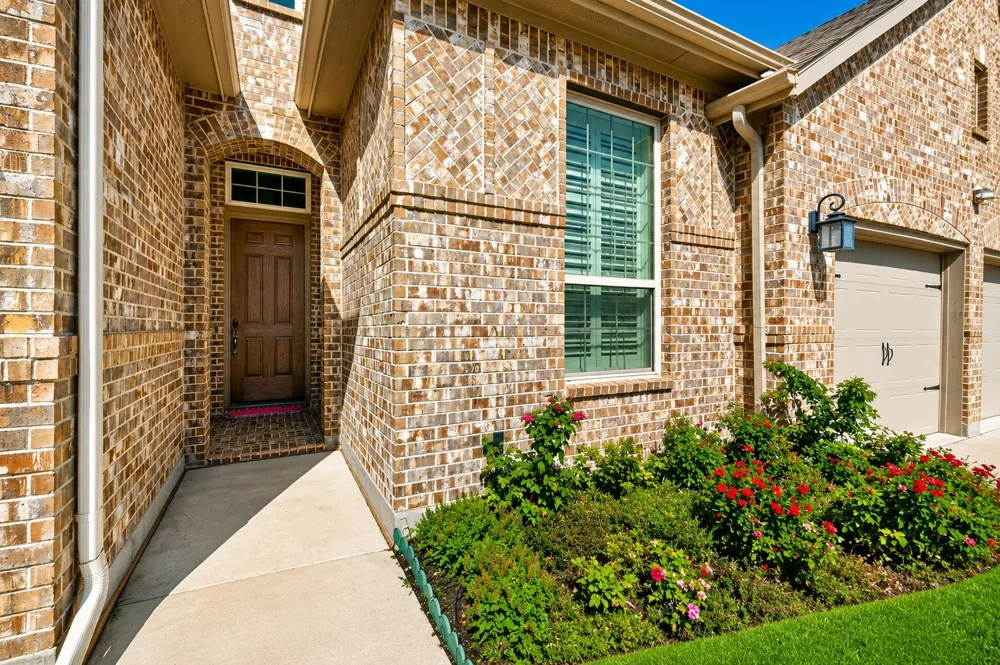 7541 Pondview Lane Fort Worth, TX 76123